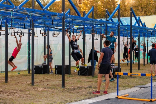 Соревновательная рама для гонок с препятствиями "Рукоход" 13,5х6 метров фото 6