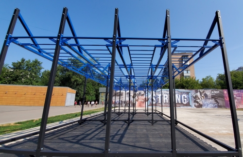 Соревновательная рама для гонок с препятствиями "Рукоход" 9х6 метров фото 2