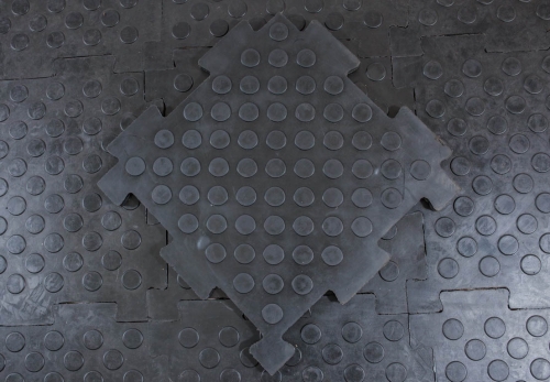 Модульное резиновое покрытие для пола